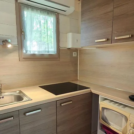 Кемпинг Confort Pour 5 Pers Avec Terrasse - Api-1-52-1941 Montlaur (Aveyron)