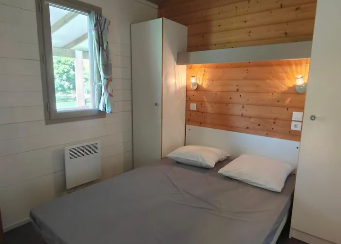 Confort Pour 5 Pers Avec Terrasse - Api-1-52-1941 Montlaur (Aveyron)