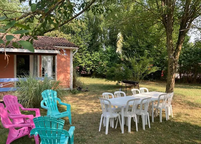 Confort Pour 5 Pers Avec Terrasse - Api-1-52-1941 * Montlaur (Aveyron)