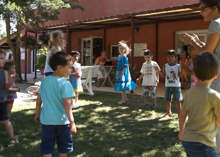 Camping Confort Pour 5 Pers Avec Terrasse - Api-1-52-1941